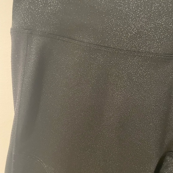 The North Face Sparkly Black Women’s Capri Leggings M - Picture 2 of 10
